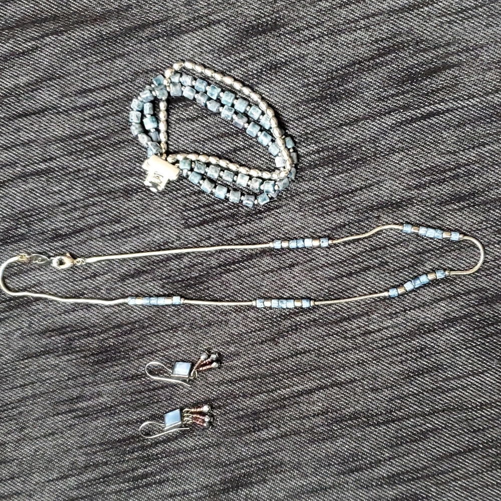 Necklace, bracelet, earrings